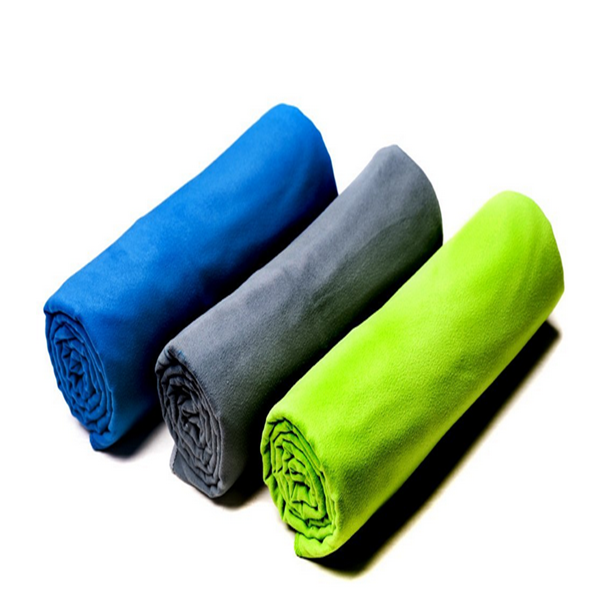 outdoor towel